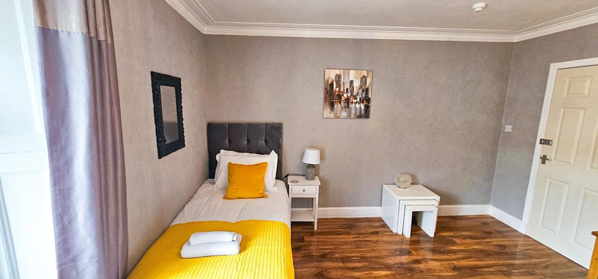 Mystayinn Inverness Guest House - Rooms Εξωτερικό φωτογραφία